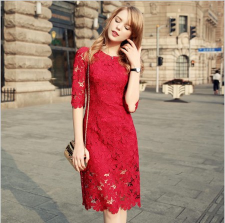 /products/elegantes-vestidos-con-encajes/